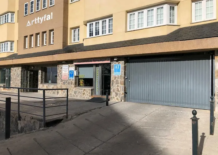 Loft Con Wifi Y Parking En El Corazon De Sierranevada Апартаменты *